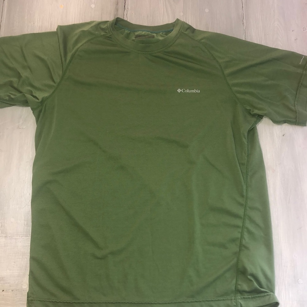 Columbia Omni-wick shirt